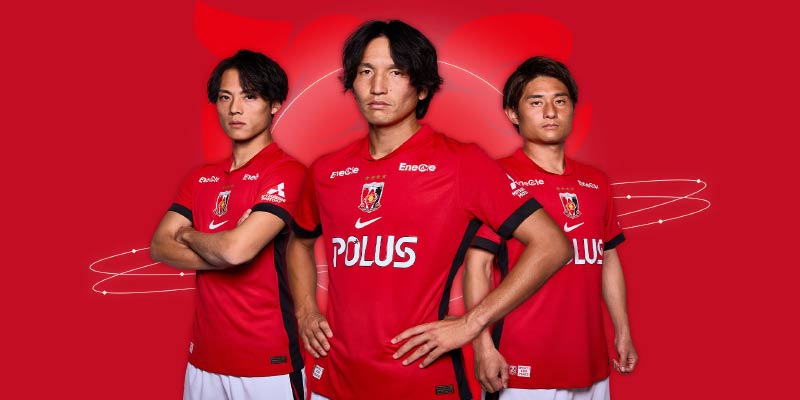 Urawa Red Diamonds FC - Hành Trình Đầy Đam Mê